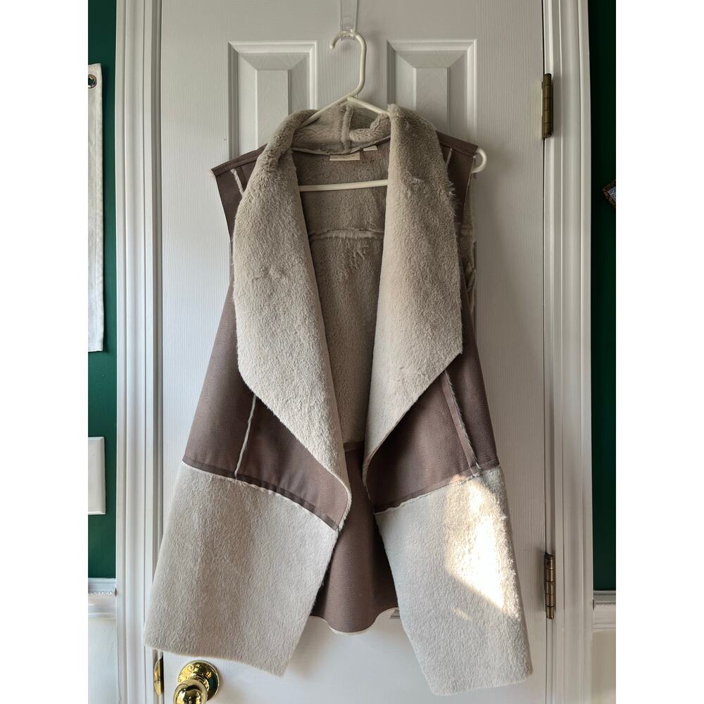 CHICOS Faux Fur Suede Women's Patchwork Vest Size 3